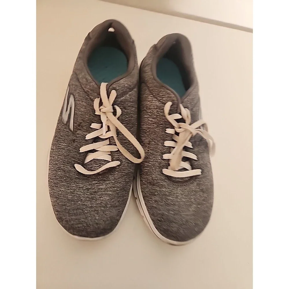 Skechers Gray Lightweight Memory Foam Sneakers Size 9.5
